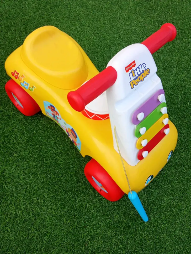 Correo pasillo fisherprice - 2