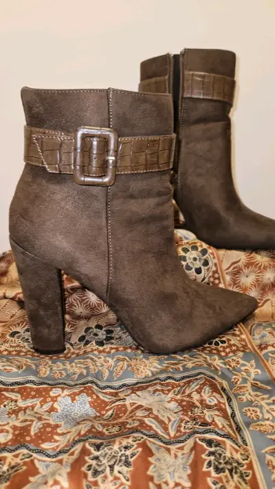 Botines marrones de gamuza - miniatura 2
