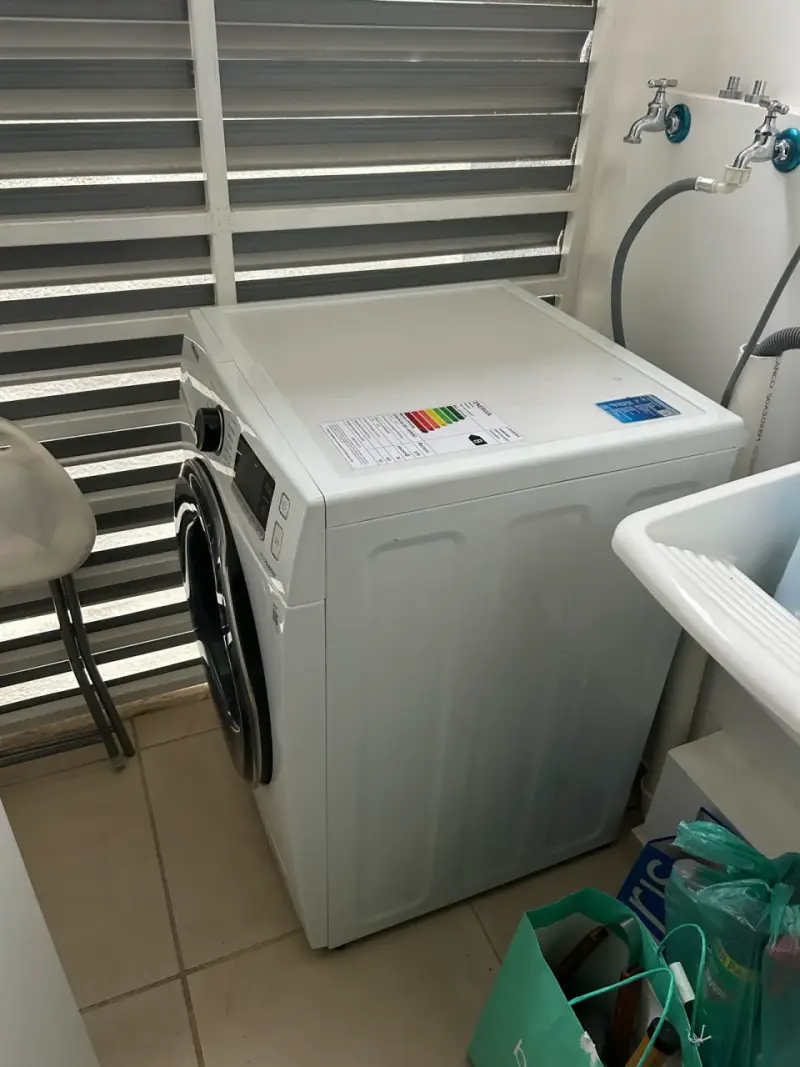 Lavadora samsung carga frontal blanca - 1