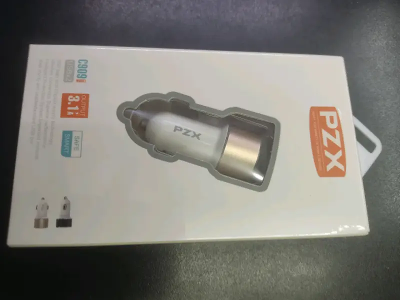 Cargador de Auto PZX 3.1A - 2