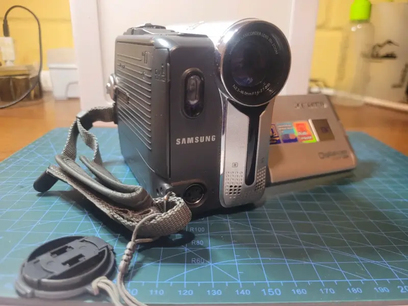 Videocámara Samsung - 1