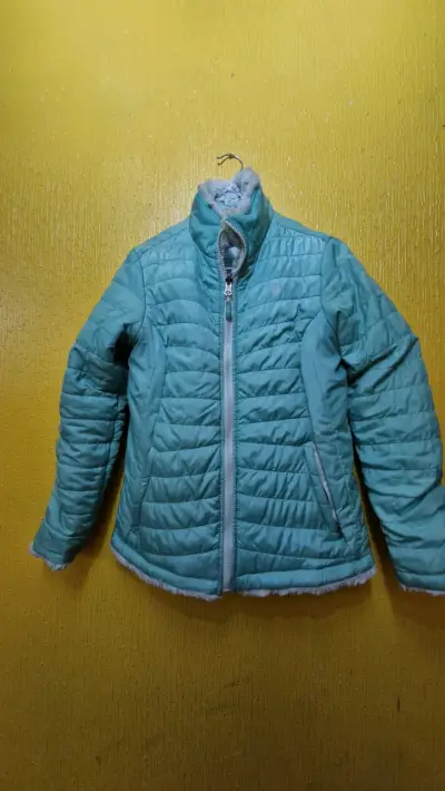 Chaqueta acolchada verde agua reversible - miniatura 2