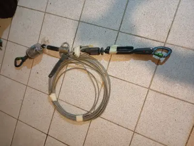 Cable de seguridad con mosquetones - miniatura 2