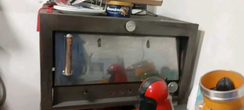 Horno de metal con 2 bandejas - 1