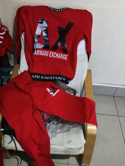 Conjunto deportivo Nike gris y negro - miniatura 5