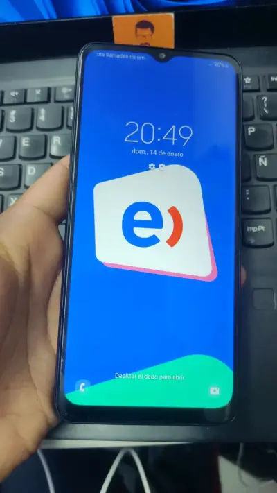 Teléfono Samsung doble cámara - miniatura 2