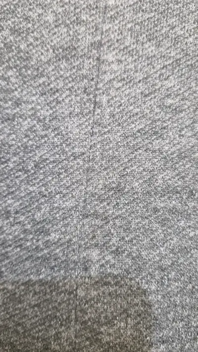 Abrigo gris con capucha - miniatura 3