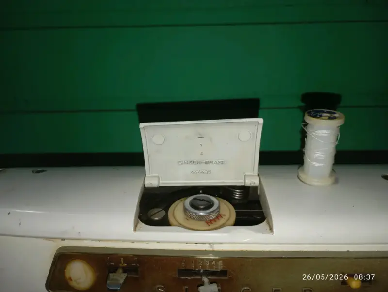 Máquina de coser con mueble singer Multipunto - 6