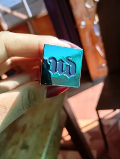 Lápiz labial Urban Decay - miniatura 2