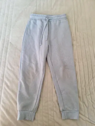 Pantalones de algodón gris claro detalles tornasol - miniatura 3