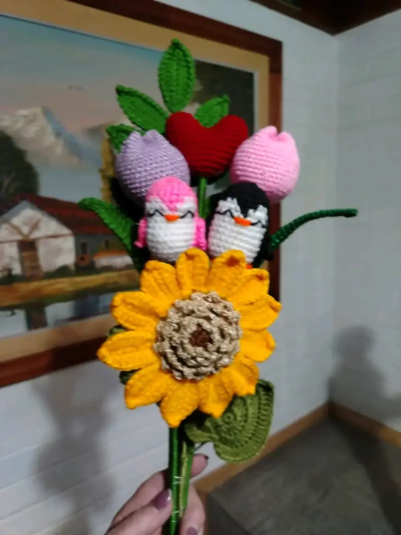 Ramo de flores tejido a crochet - 3