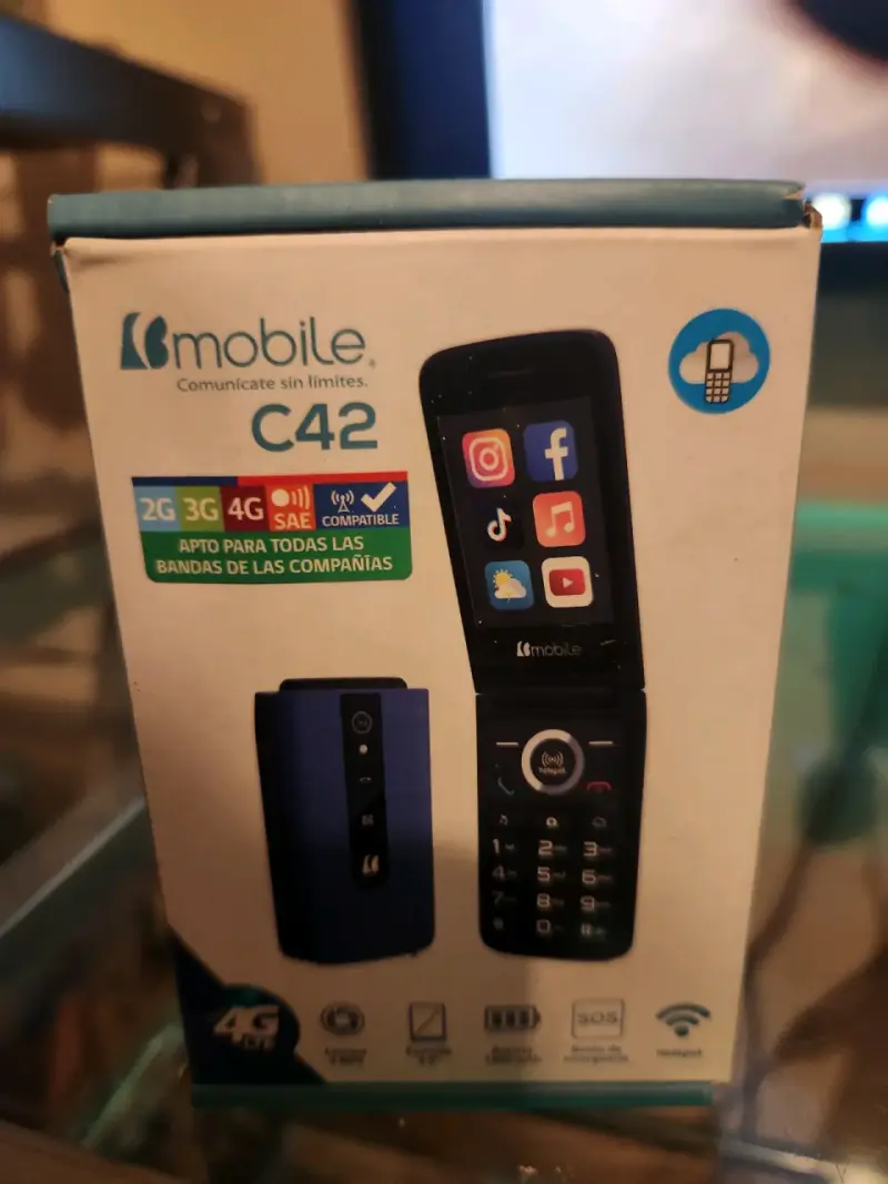 Teléfono móvil bmobile C42