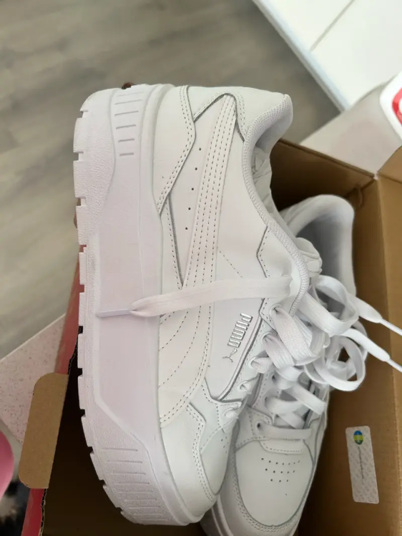 Zapatillas blancas Puma - 3