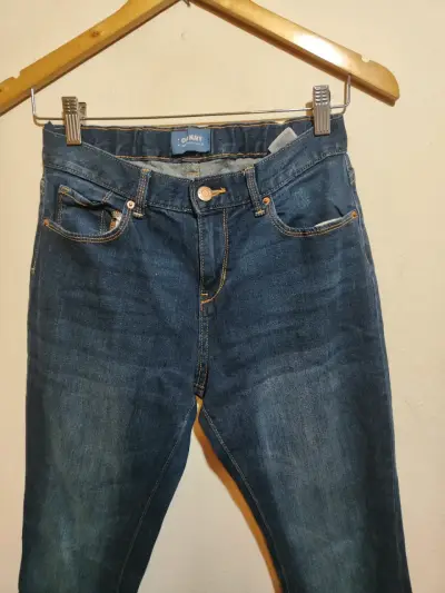 Jeans azul oscuro clasicos - miniatura 2