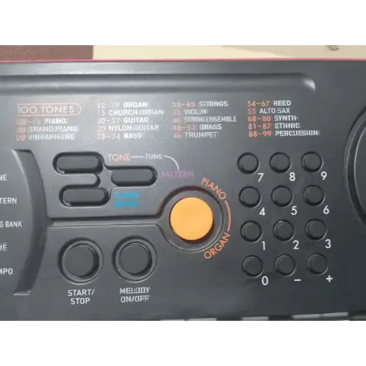 Teclado Casio SA-76 portátil - 2