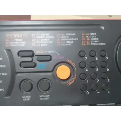 Teclado Casio SA-76 portátil - miniatura 2