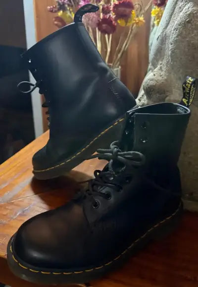 Botín negro Dr Martens - miniatura 2