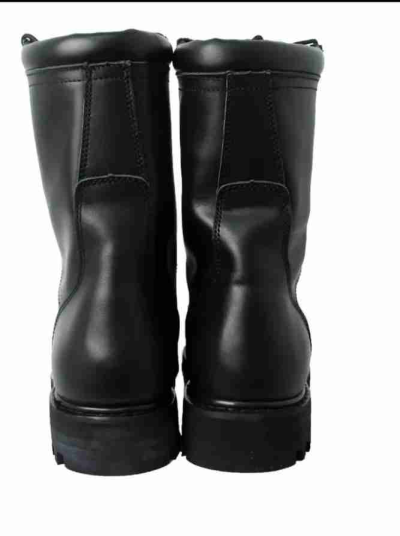 Botas de cuero negro - miniatura 1