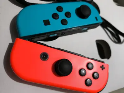 Controles Joy-Con Nintendo Switch - miniatura 2