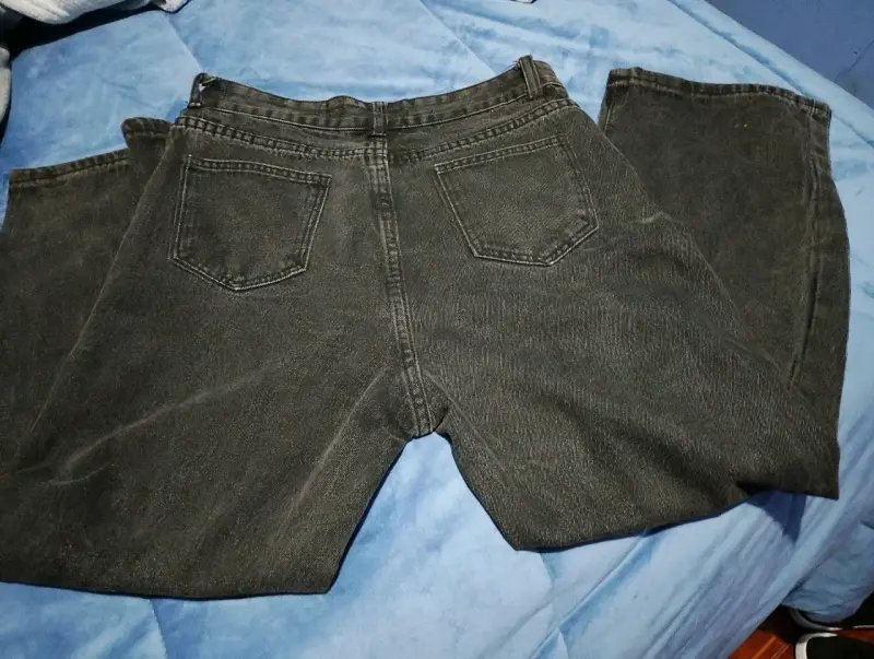 Jeans desgastados negros - 3