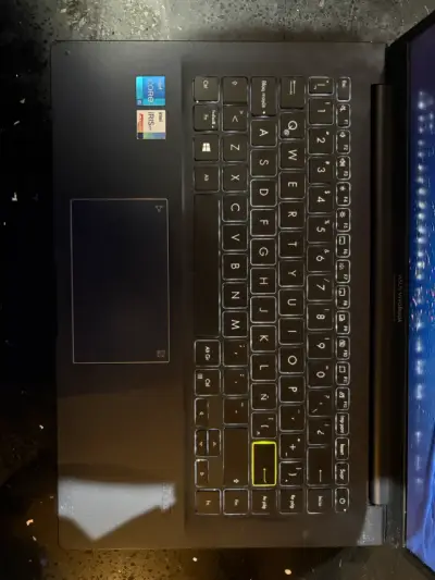 💻 ASUS VivoBook i5 11va Gen - miniatura 3