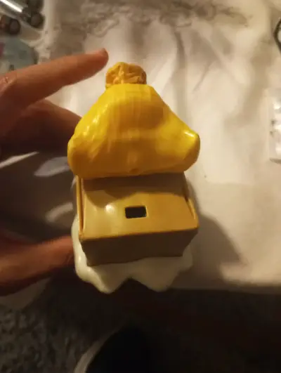 Juguete Cajita Feliz McDonald's 2015 - Sally Brown - miniatura 2