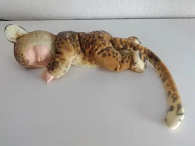 Muñeca Anne Geddes Leopardo - miniatura 1