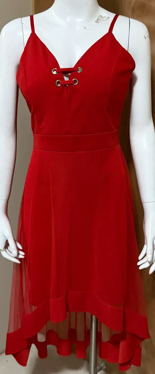 Vestido rojo con tirantes