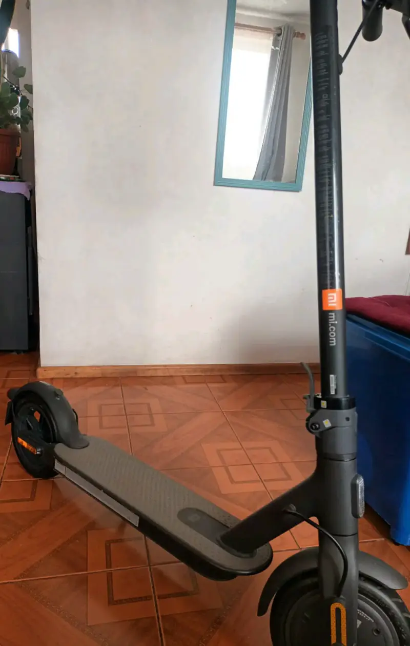 Scooter eléctrico Xiaomi - 1