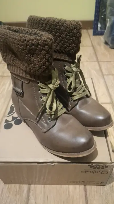 Botines de cuero café con lana - miniatura 1