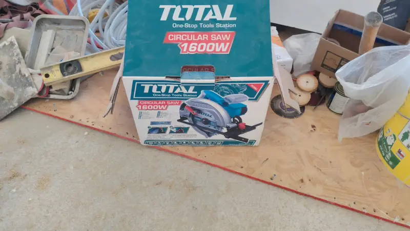 Sierra circular Total 1600W - 2