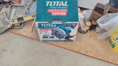 Sierra circular Total 1600W - miniatura 2
