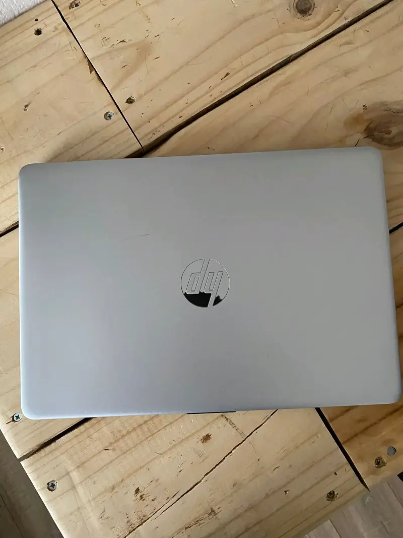 Laptop HP 14-dq2508la - 3
