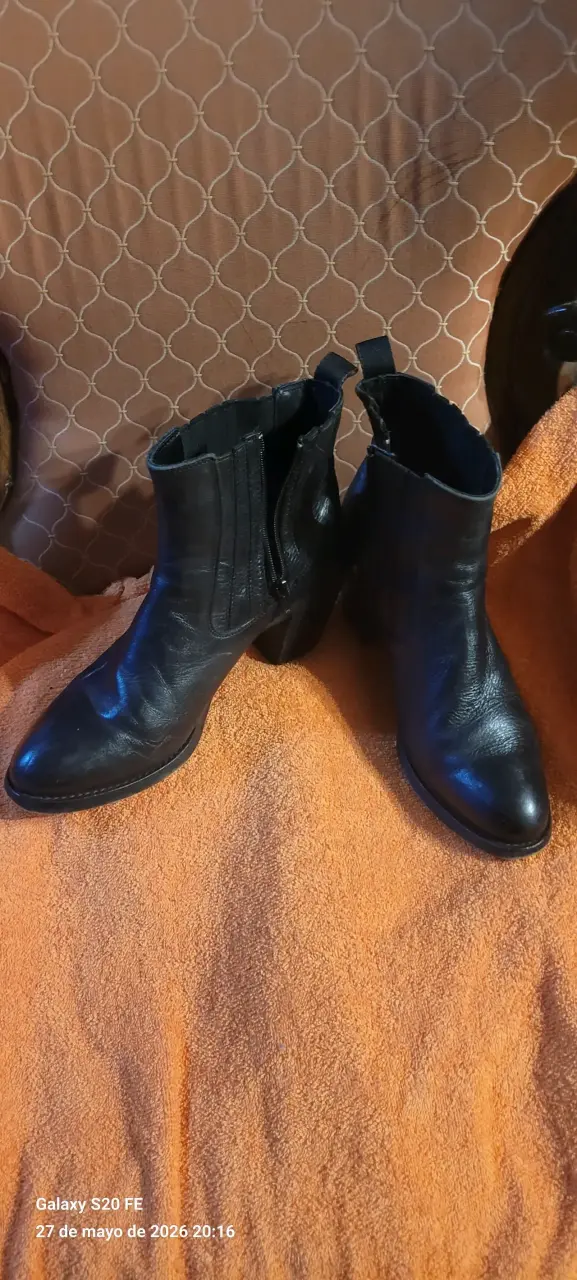 Botines negros de cuero - 2