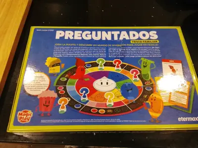 Juego de mesa Preguntados - miniatura 2