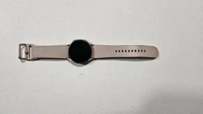 Smartwatch Samsung dorado - miniatura 3