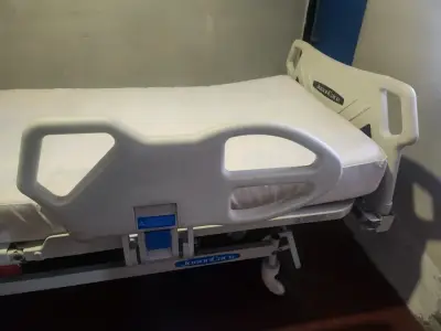 Cama clínica ajustable - miniatura 5
