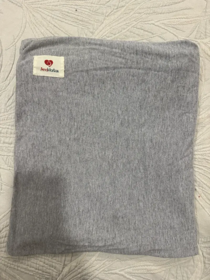 Fular portabebé gris cómodo - 2
