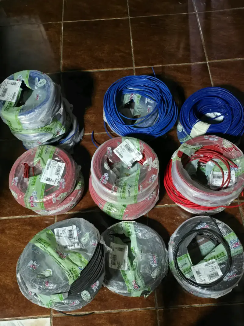 Se vende cable de 6mm2, 4mm2 y 2.5mm2 estos rollos - 1