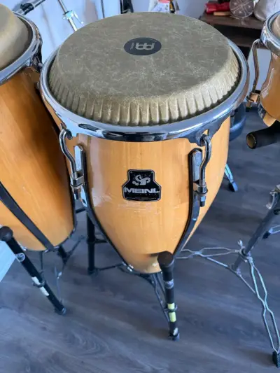 Set Congas Meinl Floatune + Atriles pro + fundas - miniatura 2