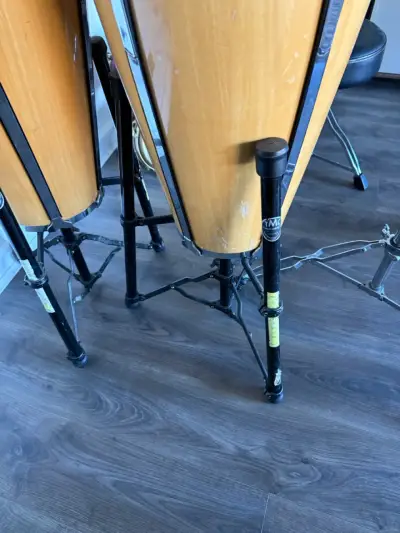 Set Congas Meinl Floatune + Atriles pro + fundas - miniatura 4