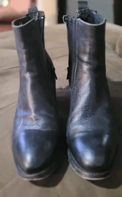 Botines negros de cuero - miniatura 3