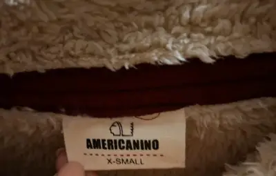 Abrigo burdeo Americanino - miniatura 3