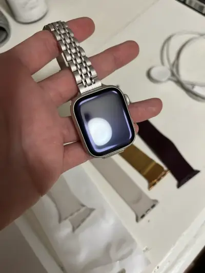 Apple watch series 7 41mm con correas - miniatura 1