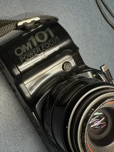 Cámara OM101 Power Focus negra - miniatura 1