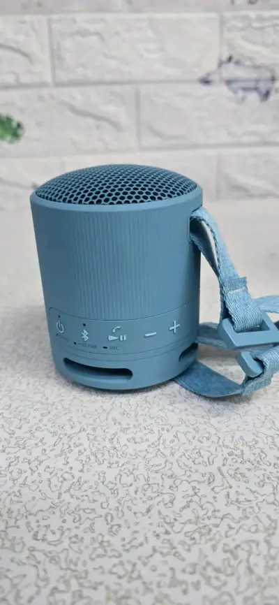 Parlante Bluetooth Sony XB100 azul - miniatura 2