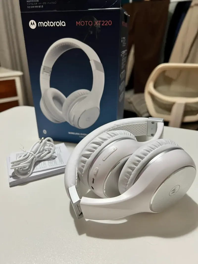 Audífonos Motorola Moto XT220 blancos - 1