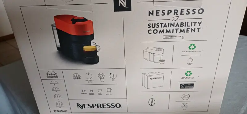 Cafetera Nespresso Vertuo Pop blanca - 5