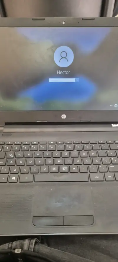 Laptop HP funcional - miniatura 1
