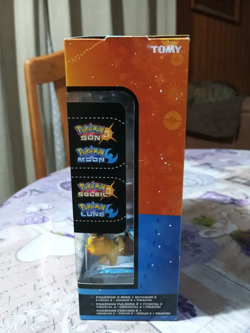 Pokémon Z-Ring con Pikachu - 2